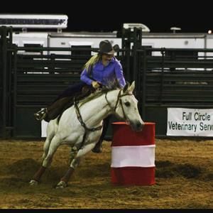 Meet your Posher, Kellie